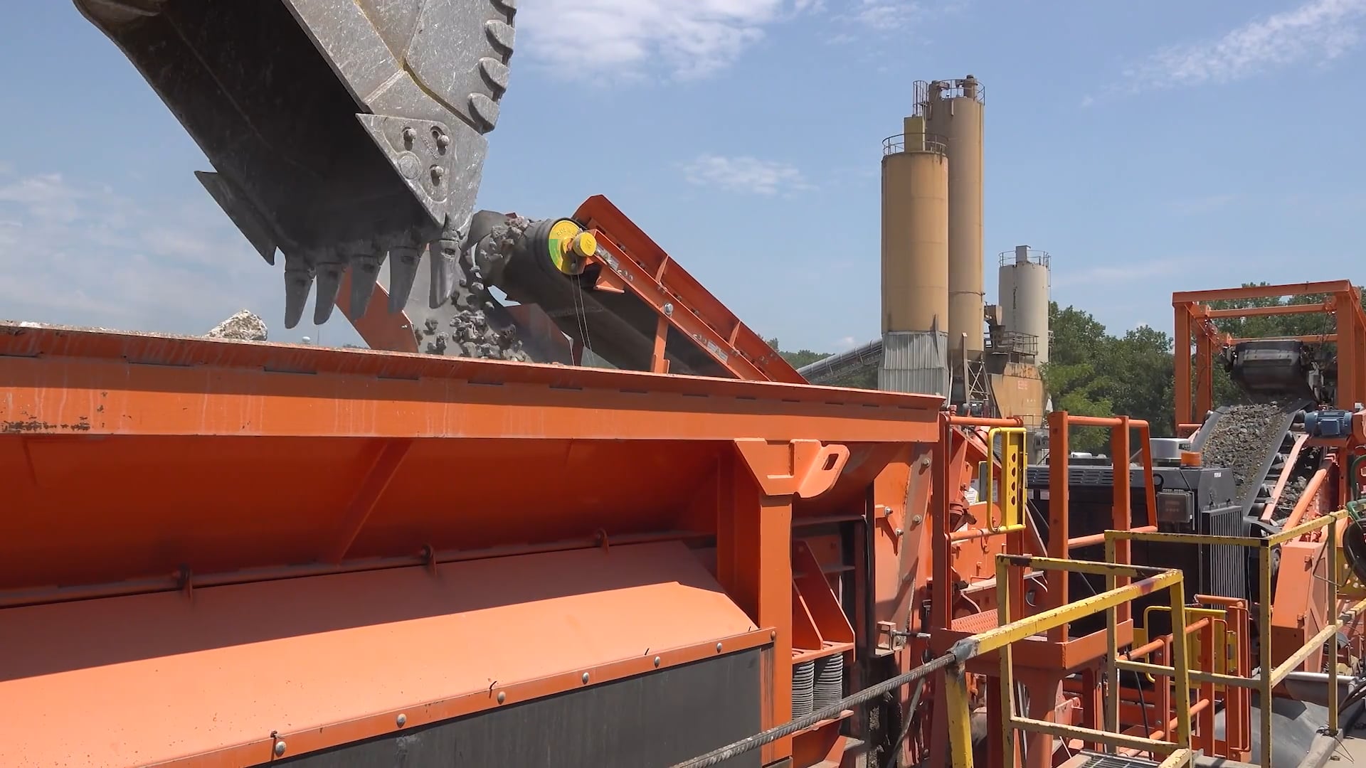 WEIGHING IN ON CONCRETE_Thumb